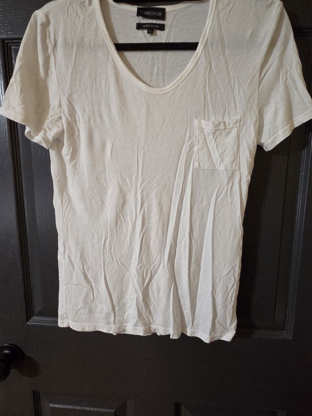 Carbon38 Cream Scoop Neck Pocket T-Shirt